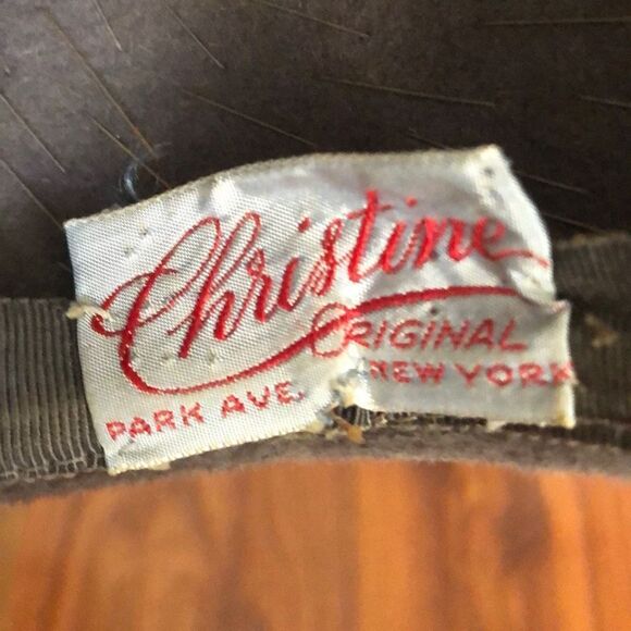 Christine Vintage Park Ave., New York elegant hat with mesh veil beaded gray - Picture 4 of 7